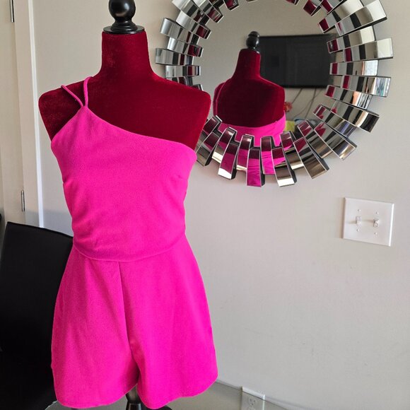 Lulus Pants - Lulu's Vamp Up Your Style Magenta One-Shoulder Sleeveless Romper